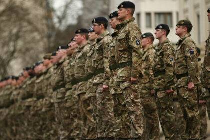 Ban on beard in British Army ends