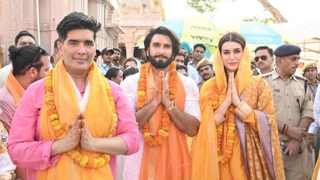 Manish Malhotra Ranveer Singh and Kriti Sanon at Varanasi